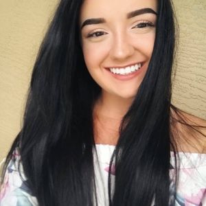 Meet your Posher, Skylar